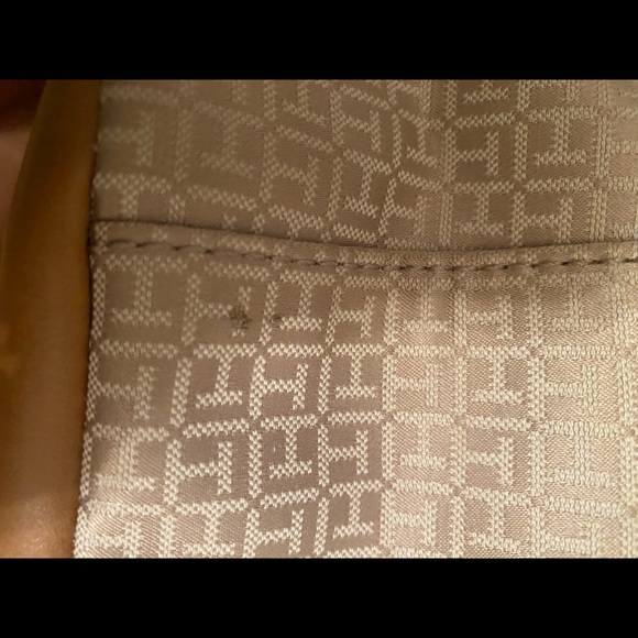 Tommy Hilfiger mini backpack - Picture 6 of 7